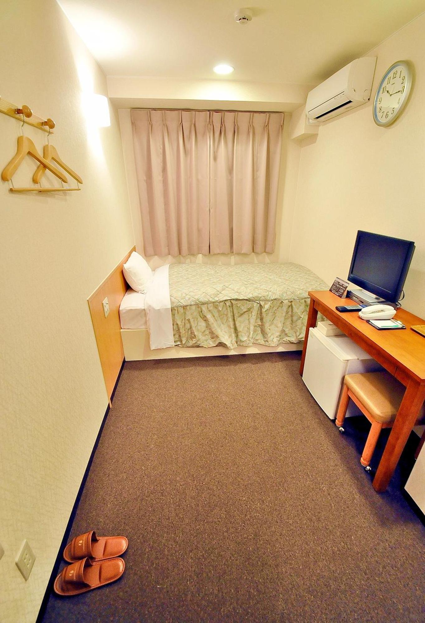 Okayama Universal Hotel Annex 2 Bagian luar foto
